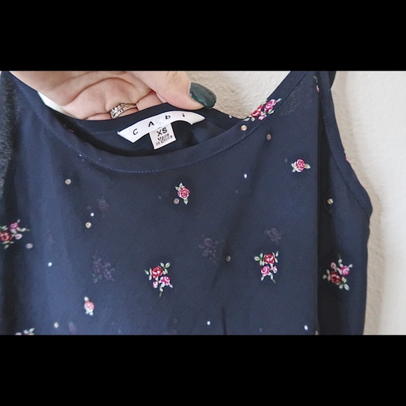 CABi navy blue floral tank adjustable straps - Picture 3 of 7